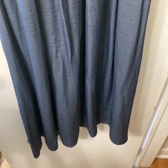 LOFT dress - Picture 2 of 4